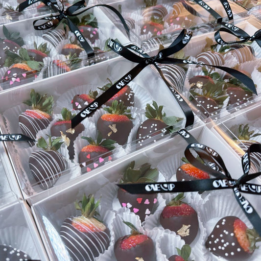 One Up Signature Fresh Chocolate Strawberry Gift Box