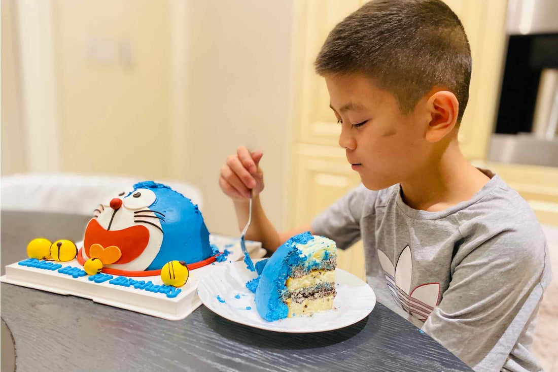 Luxury Custom Cake Delivery in Vancouver Next-Day to Your Doorstep