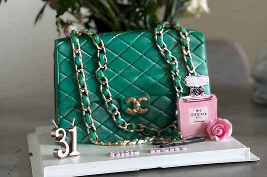 Luxury Custom Cake Delivery in Canada — Designed for Those Who Expect the Best