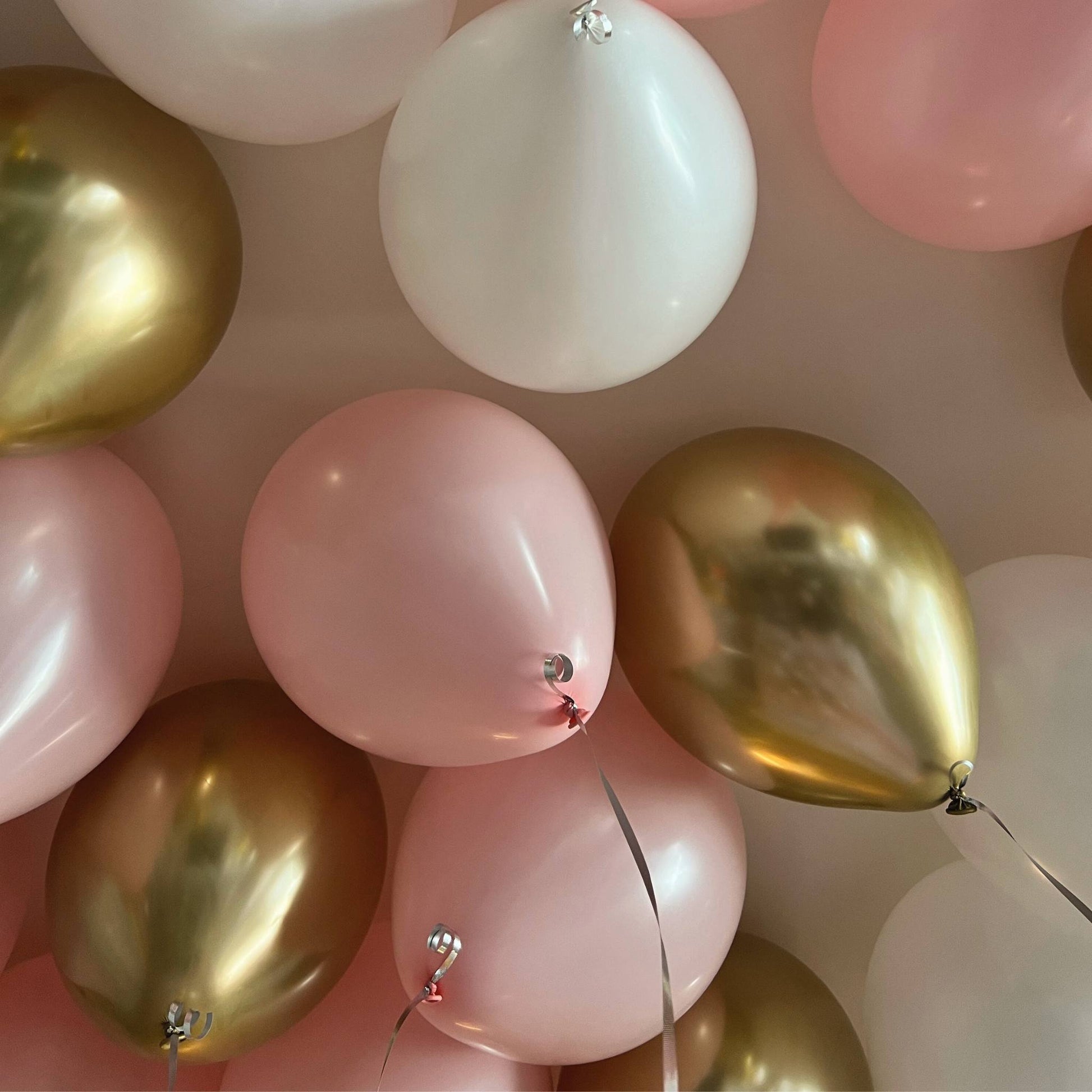 Ceiling Helium Balloons Pink, white and Gold