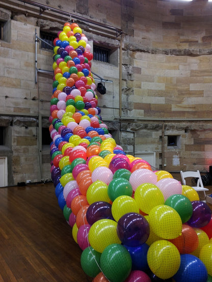 Balloon Drop Service – Indoor Balloon Surprise