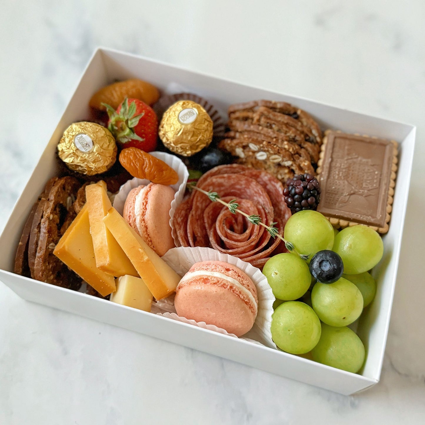 One Up Signature Charcuterie Box (Contain Nuts, Meat and chocolate)