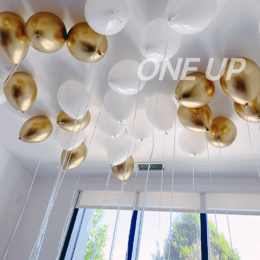 chrome gold white helium ceiling balloon with ribbon 