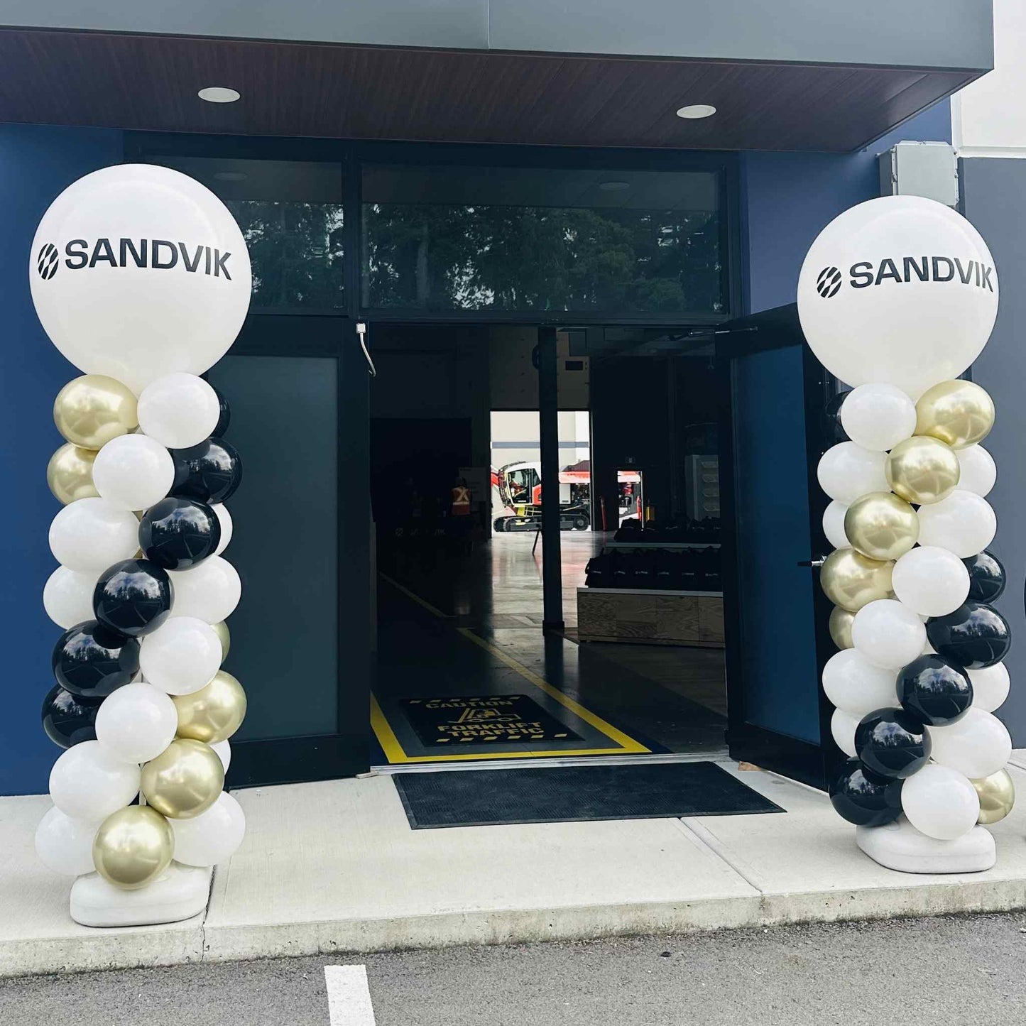 Good luck grand opening balloon decoration set