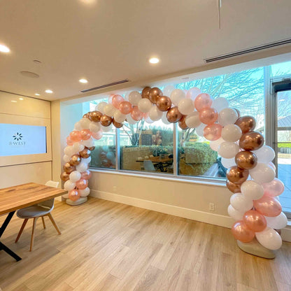 Indoor balloon arch decoration