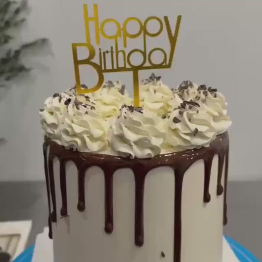 Classic Chocolate Drip Cake