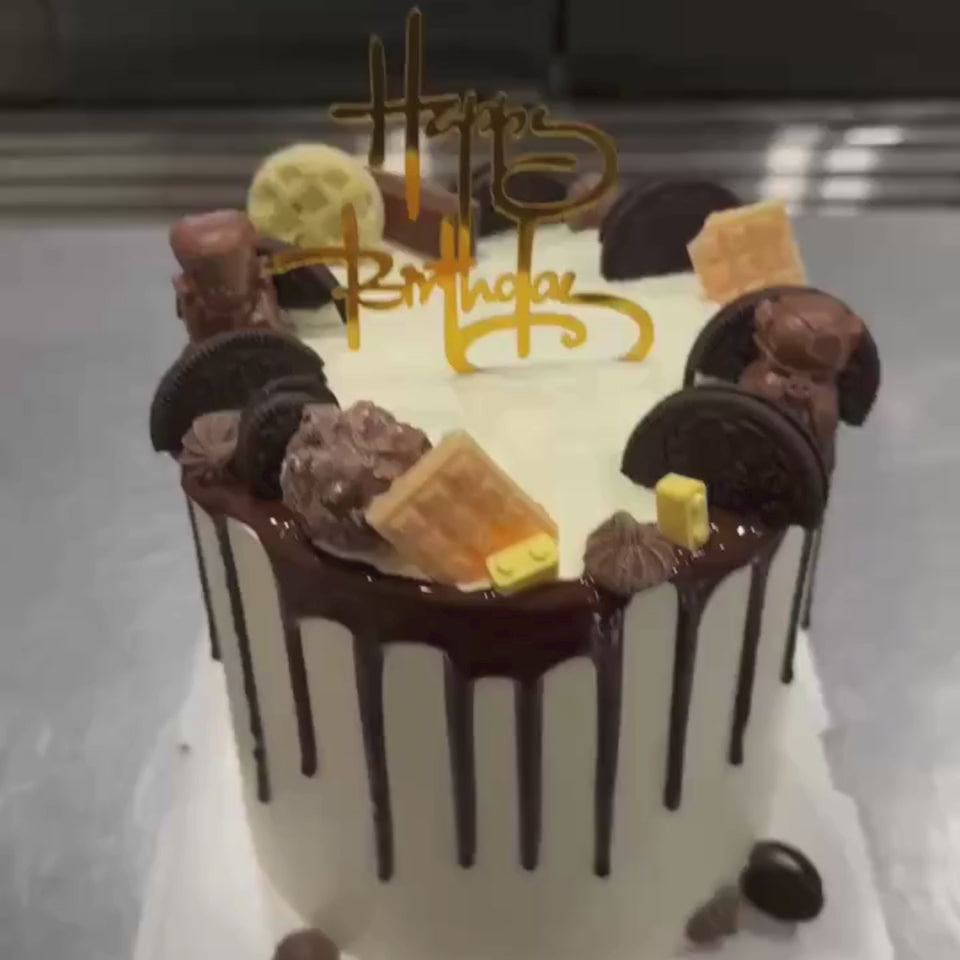 chocolate-drip-cake-happy-birthday-gold-cake-topper