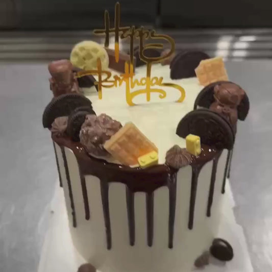 chocolate-drip-cake-happy-birthday-gold-cake-topper
