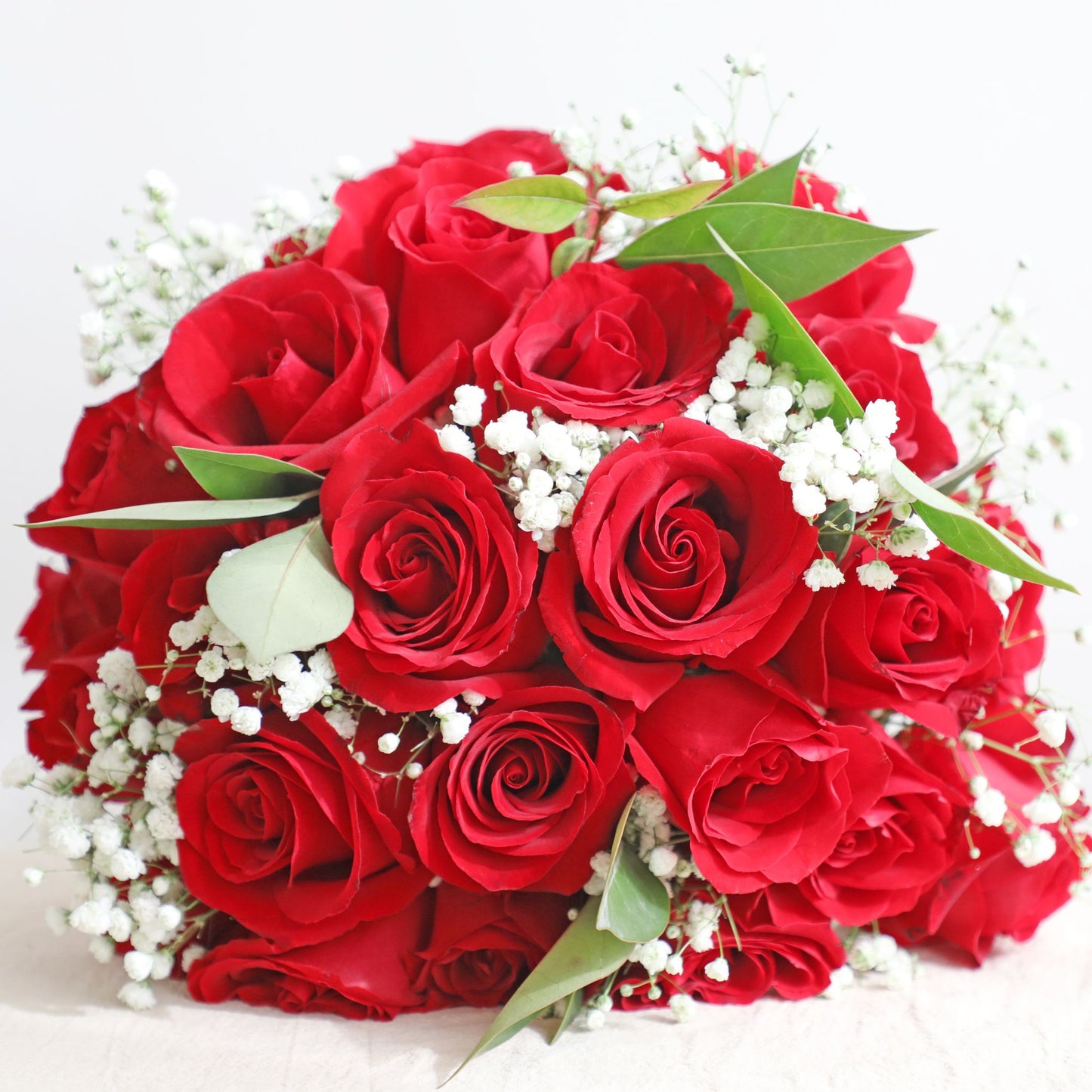 WOW 25 Red Surprise Love Flower Bouquet