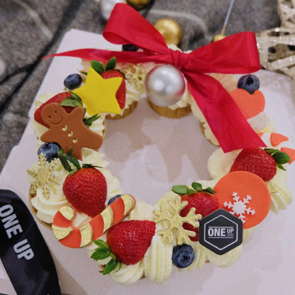 NEW Christmas Wreath Cupcake (Available Dec. 23rd & 24th 2022) - ONE UP BALLOONS