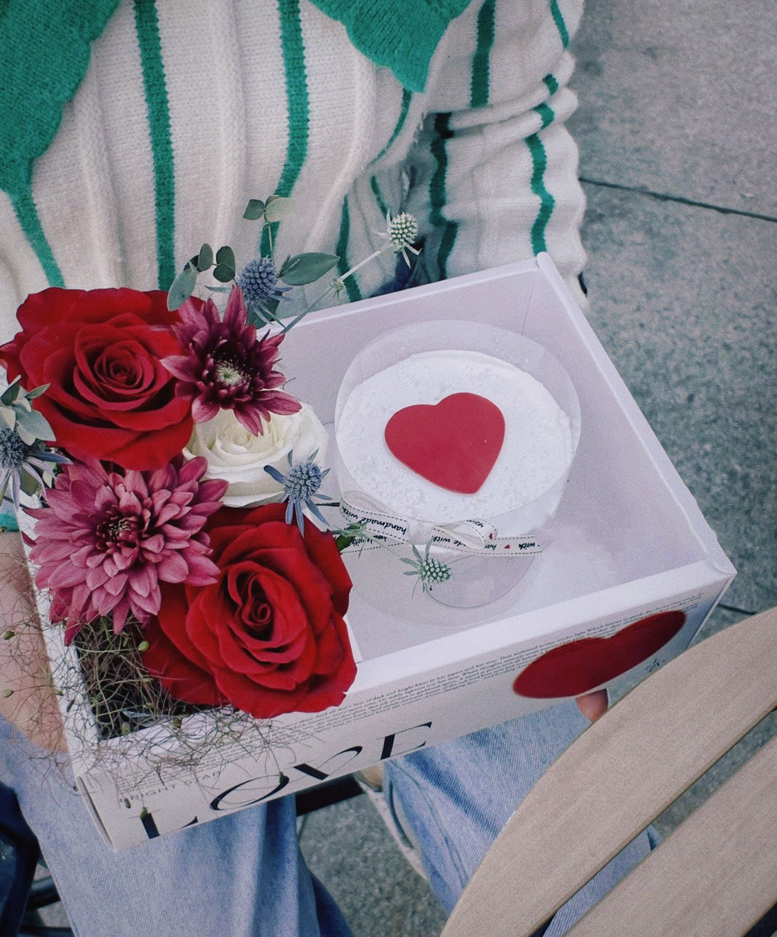 Love Me Heart Cake Flower Combo