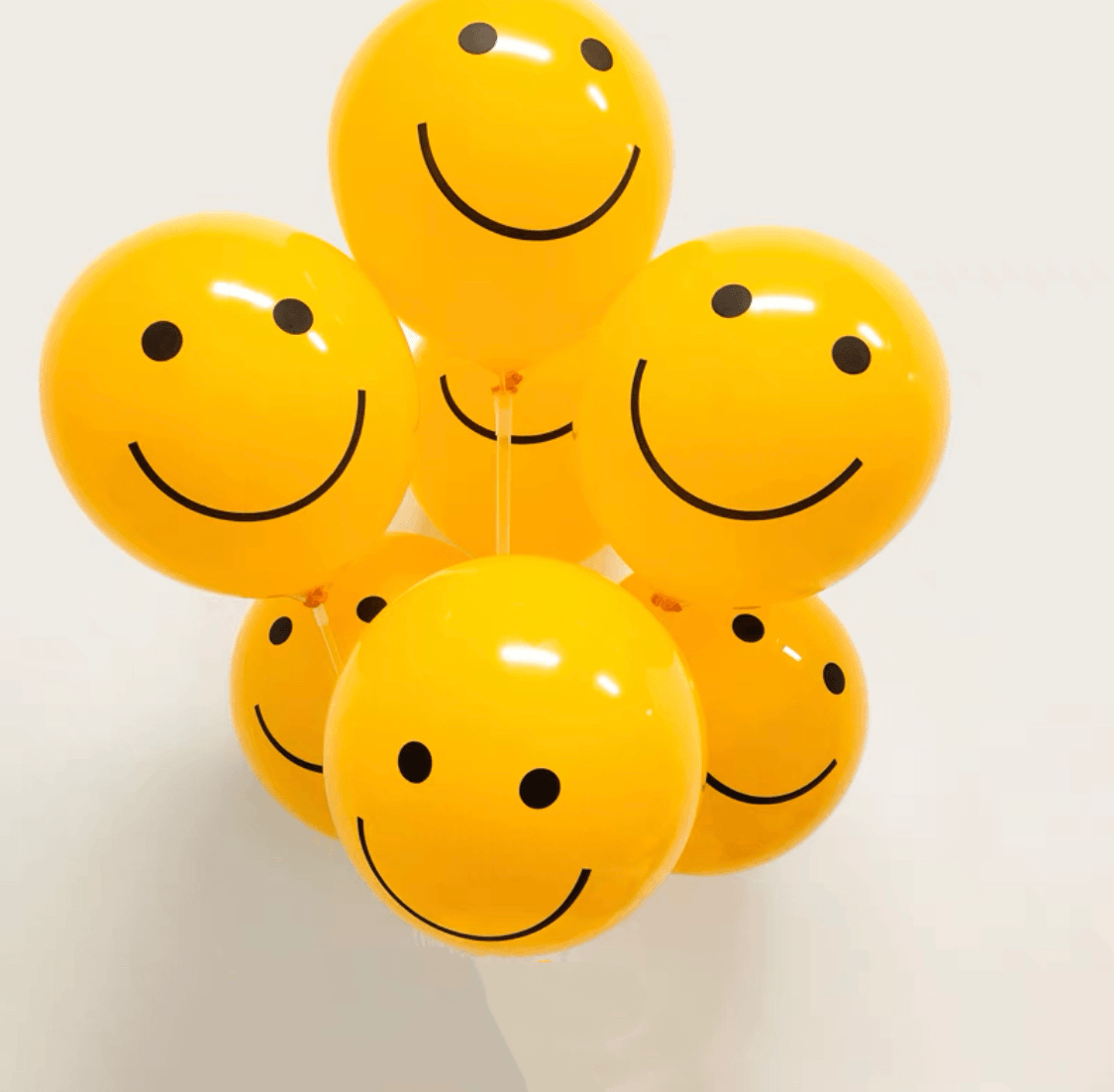 Global Shipping Cute Smiley face 11 inch latex balloon with stand support (No helium needed) - ONE UP BALLOONS